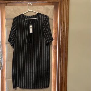 BCBGMAXAZRIA Black Sketchy Stripe Dress - Size M - NWT